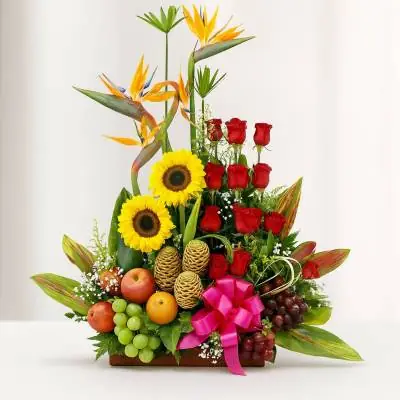 Arreglo Floral con Frutas Especial