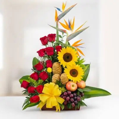 Arreglo Floral con Frutas Durio