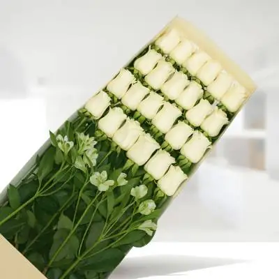 Caja de 24 Rosas Blancas