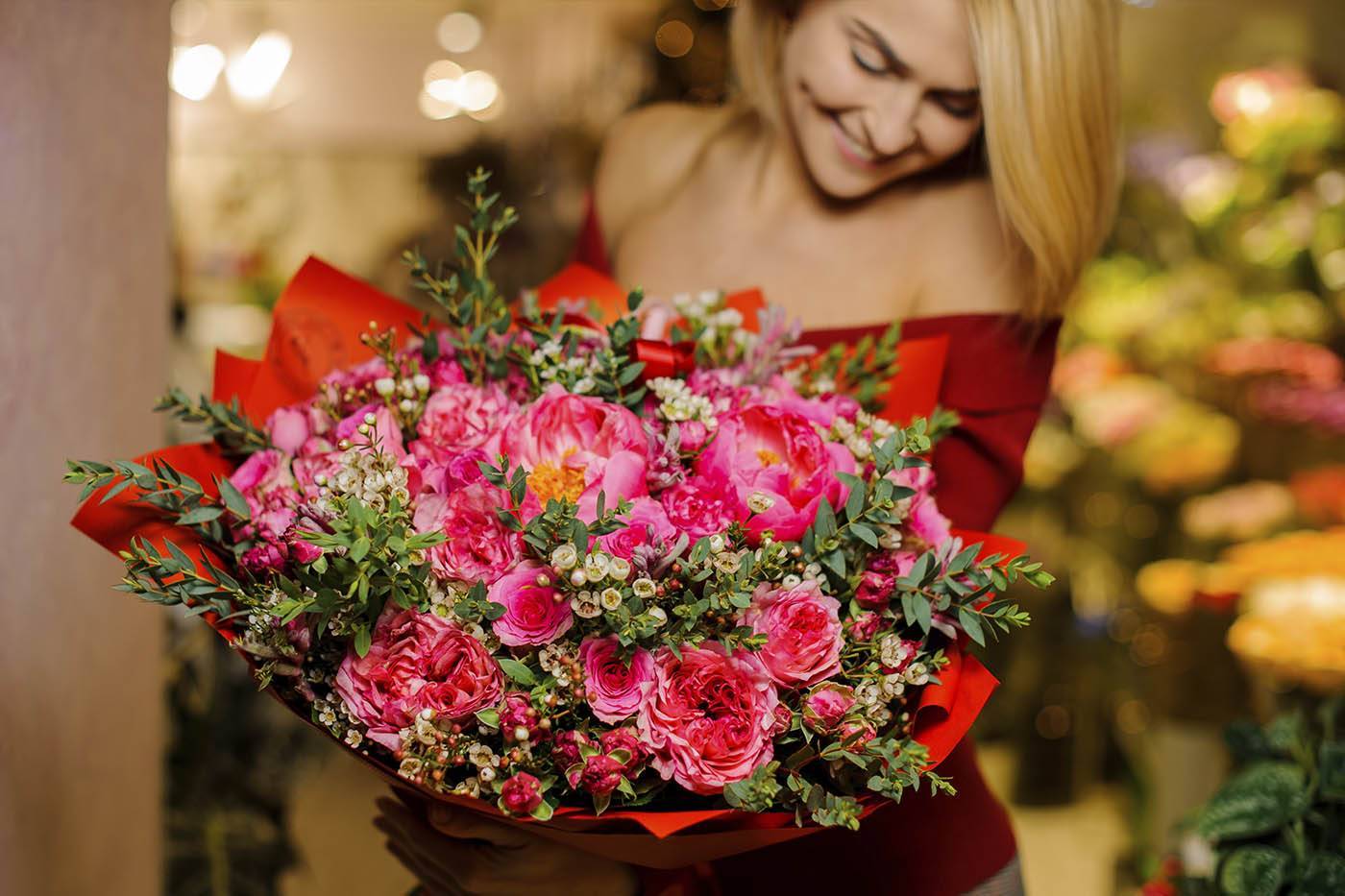 Historias de Amor Narradas con Flores: Desde Propuestas hasta Aniversarios